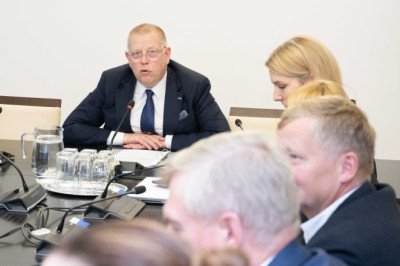 COSACi arutelude keskmes on julgeolek ja Vene hübriidsõda vaba maailma vastu