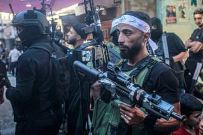 Vasakäärmuslased hoiatavad: massilise migratsiooni pärast muretsemine võib muuta teid terroristiks