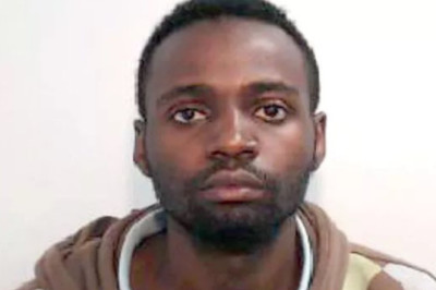 Öösel pimedas kangi all