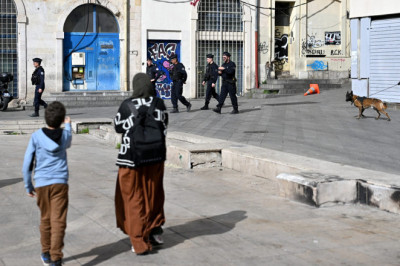 Marseille, Euroopa heroiinipealinn, muutub sõjatandriks