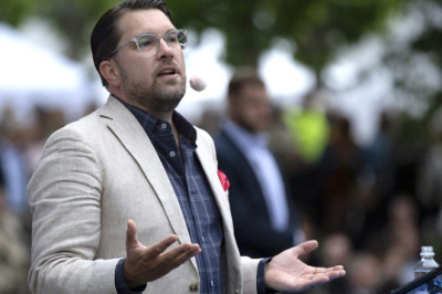 Rootsi demokraadid võtavad vastutuse probleemse päritolu eest