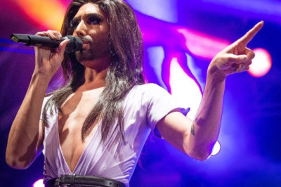 Vikerkaarelipp tühistati: Conchita Wurst on 