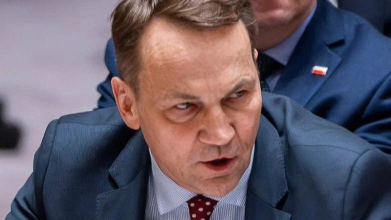 Poola välisminister Sikorski: Venemaa peaks Ukraina relvade eest maksma, mitte Euroopa