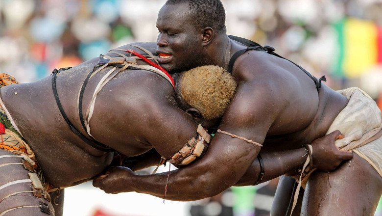 See muutub üha absurdsemaks: EL pumpab miljoneid maksumaksja eurosi nendesse valitsusväliste organisatsioonide projektidesse