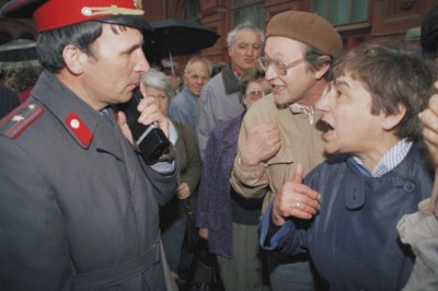 Politsei keeldub rahvuskonservatiivseid poliitikuid tapmisähvarduste eest kaitsmast