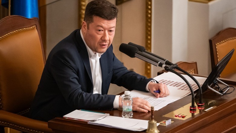 Kes maksab ja kui kaua? Ukraina abi lõhestab Tšehhi poliitikat