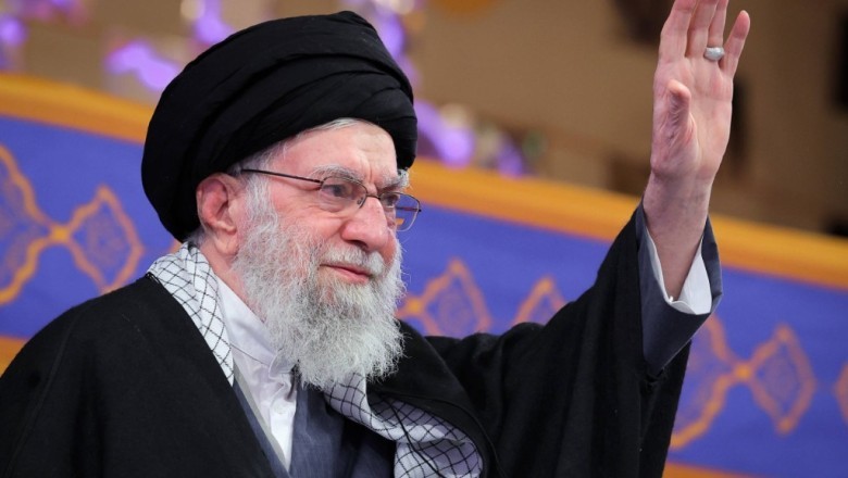 Iraan on segaduses: kõrgeim mulla väriseb ja otsib varjupaika Moskvas