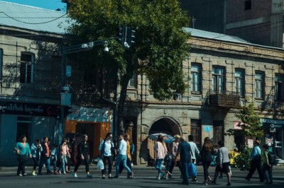 Gruusia poliitik: avalikkus peaks järgima kiriku, mitte Brüsseli eeskuju