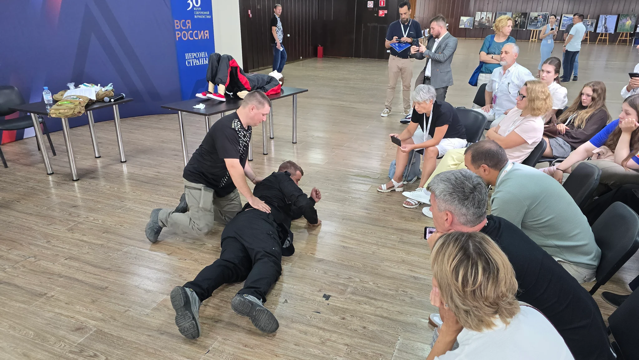 Фото: Урок тактической медицины/ Анастасия Данильчук/Globus-news