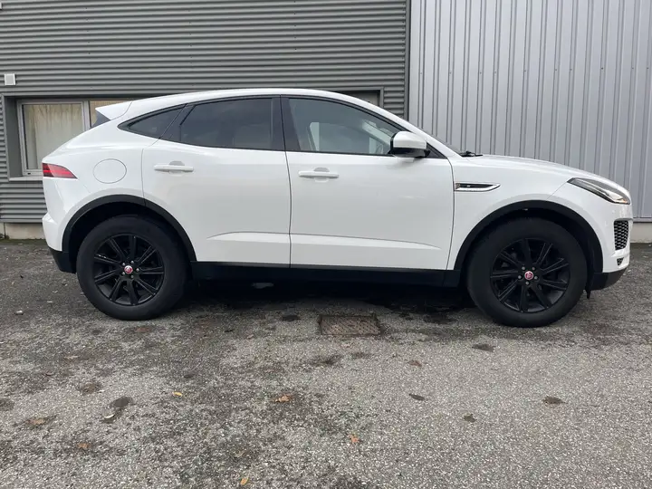 Jaguar E-Pace E-Pace 2.0 D R-Dynamic HSE*2020*FULL*BLACK PACK*