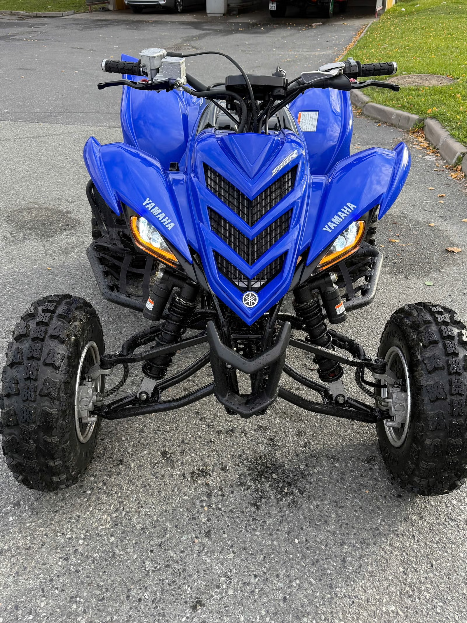 Je vends ma Yamaha Raptor 700RT de 2008.